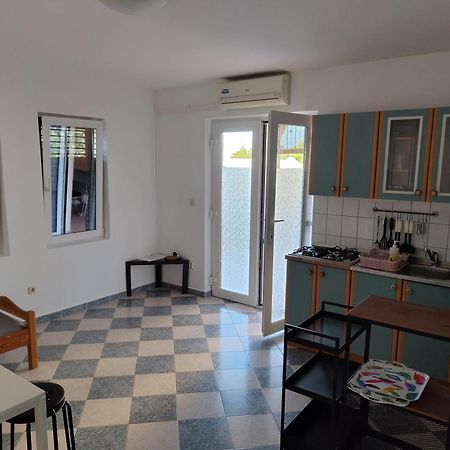 Apartmani Anja Света Неделя Екстериор снимка